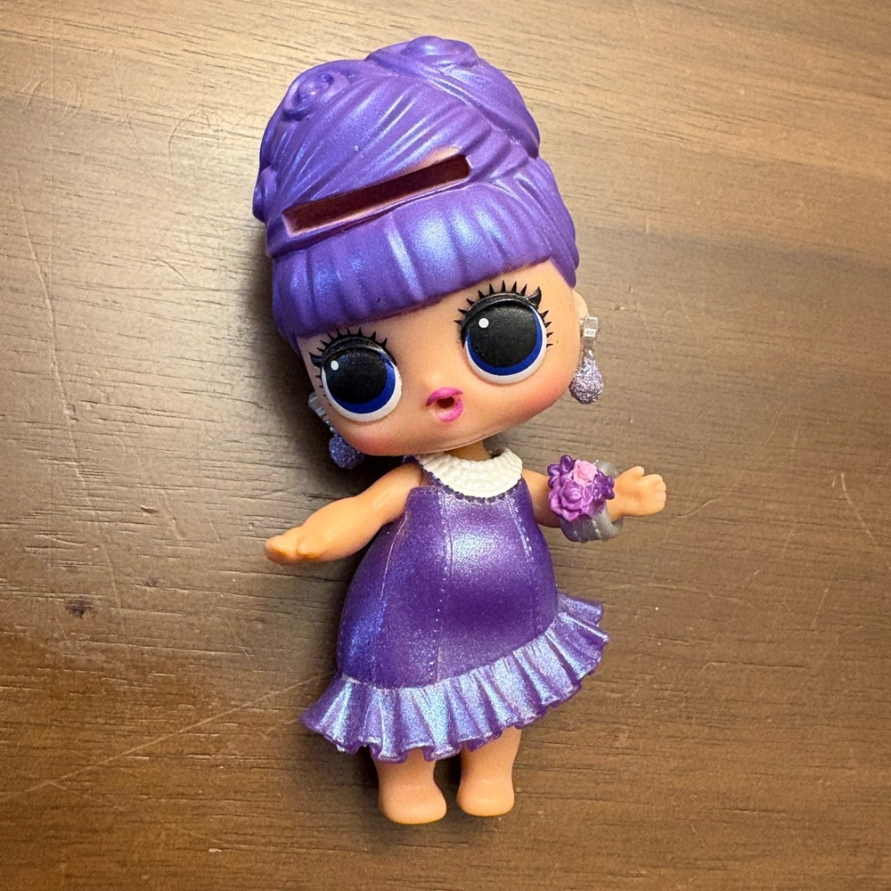 L.O.L. Surprise! M.C. Queen Doll